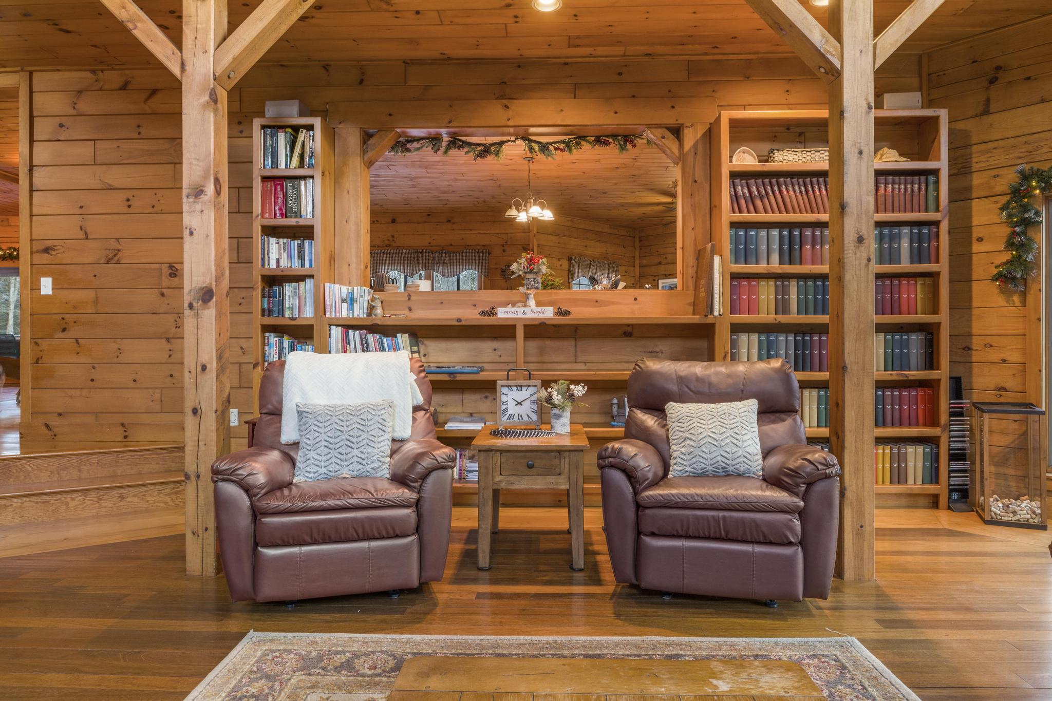 Luxury Great Room at Serenity Woods